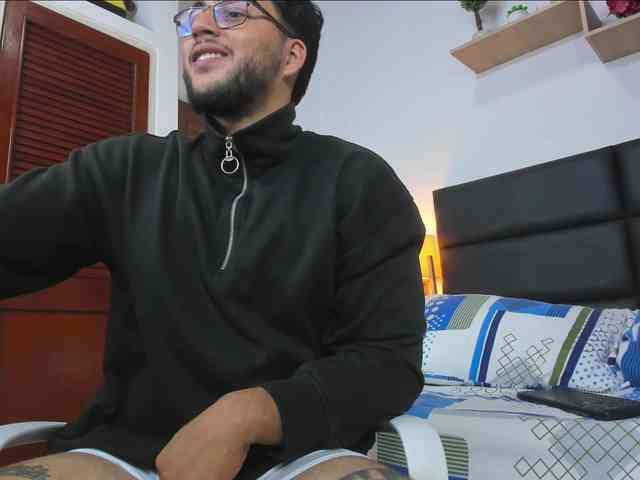 mike-foxxx mike-foxxx