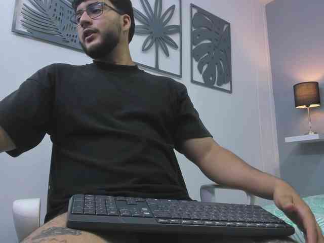 mike-foxxx mike-foxxx