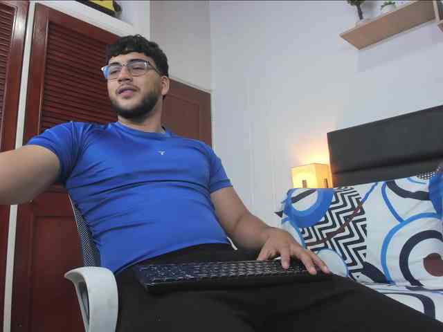 mike-foxxx mike-foxxx