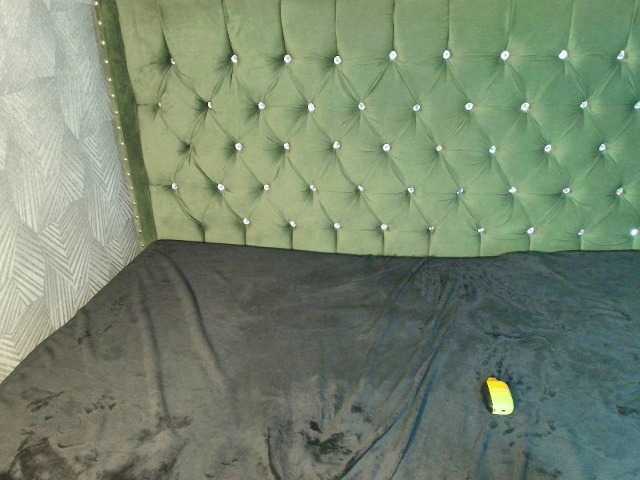 LilytReinolds's BongaCams show and profile