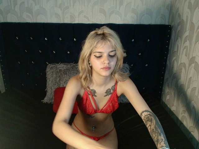 LilytReinolds's BongaCams show and profile