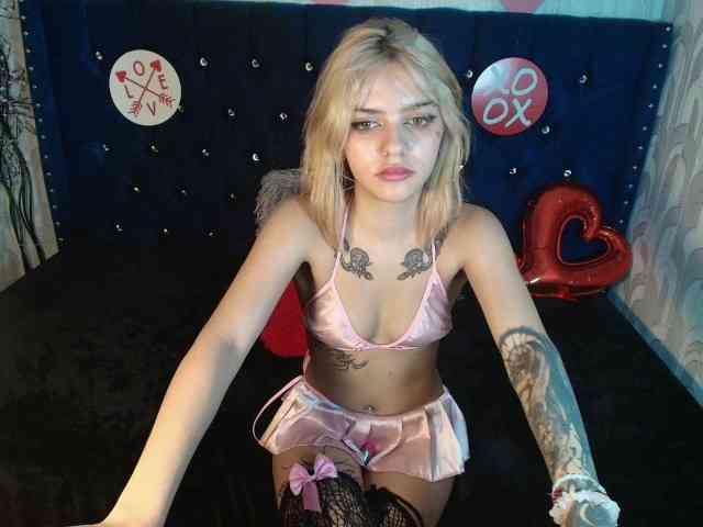 LilytReinolds webcam