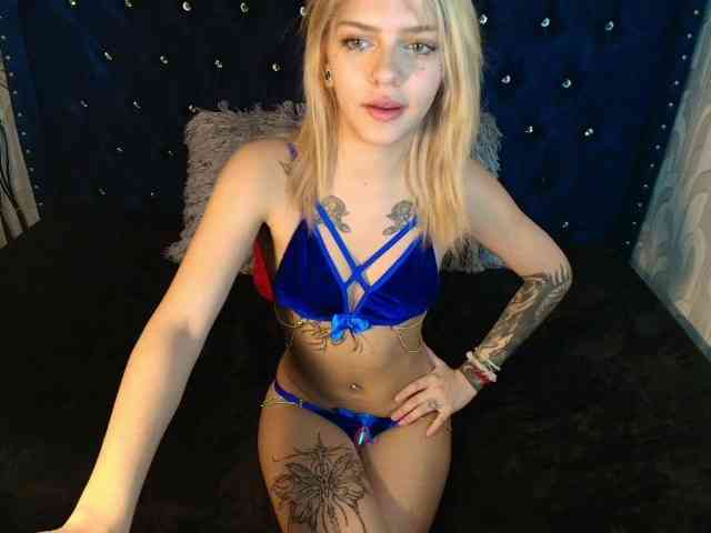 LilytReinolds webcam