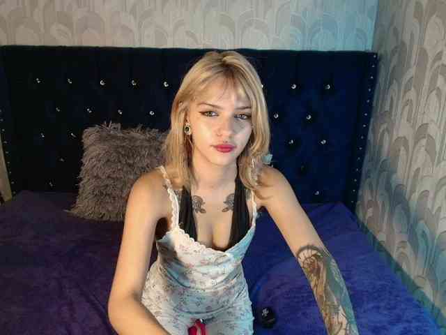 LilytReinolds webcam