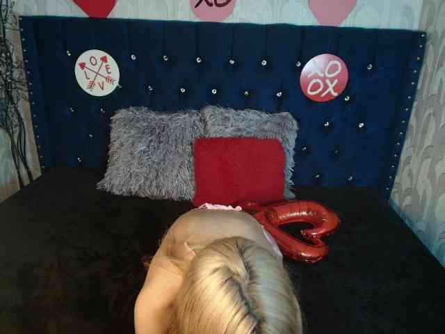 LilytReinolds webcam