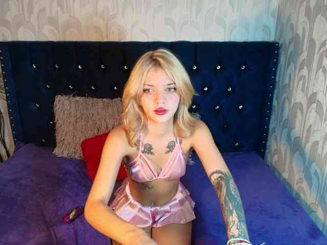 LilytReinolds webcam