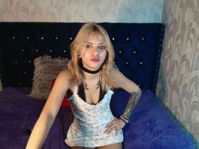 LilytReinolds webcam