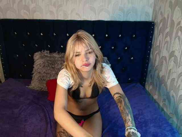 LilytReinolds webcam