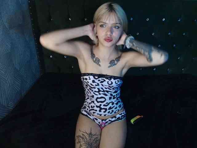 LilytReinolds webcam