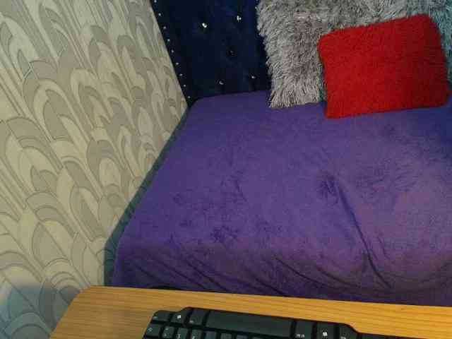 LilytReinolds webcam