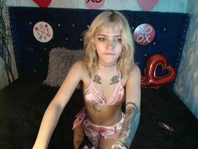 LilytReinolds webcam