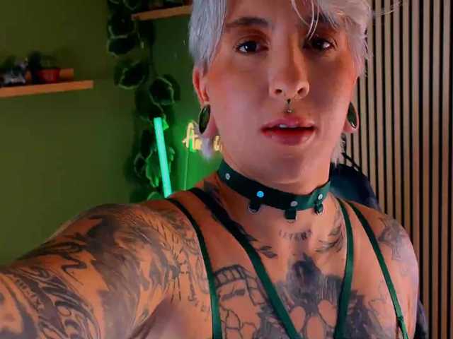 Amy-ink6969's BongaCams show and profile
