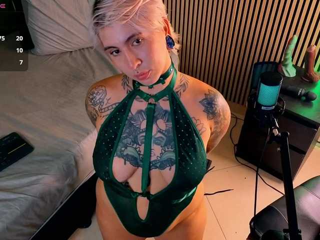 Amy-ink6969 webcam