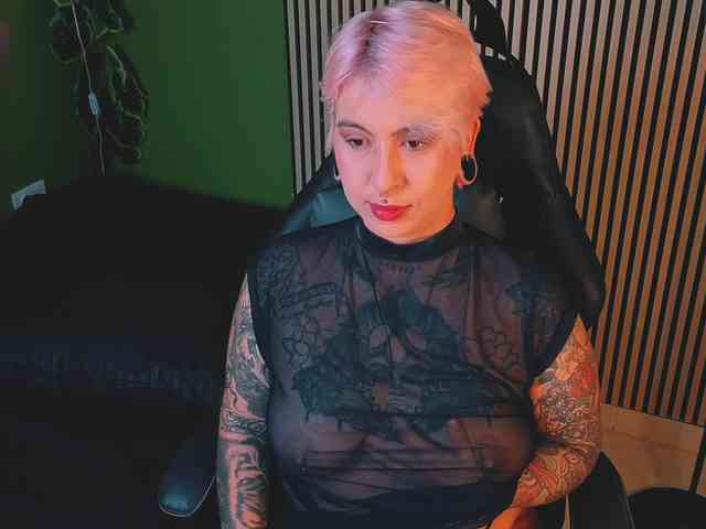 Amy-ink6969 webcam