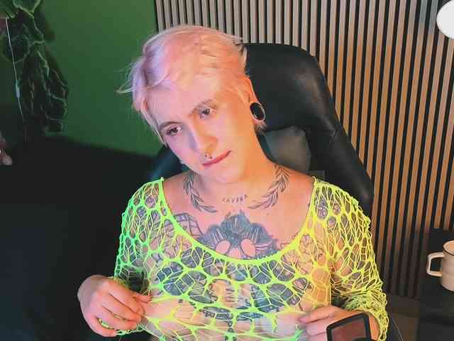 Amy-ink6969 webcam