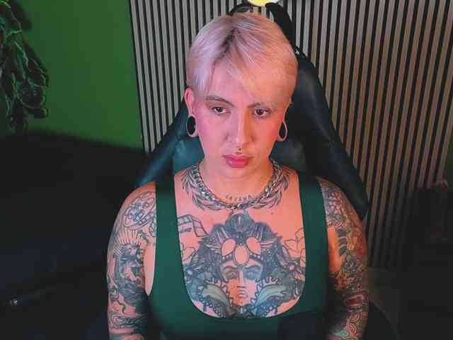 Amy-ink6969 webcam