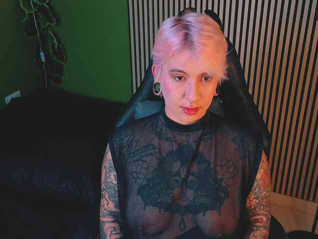 Amy-ink6969 webcam