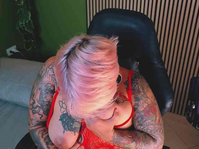 Amy-ink6969 webcam