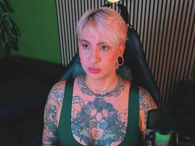 Amy-ink6969 webcam