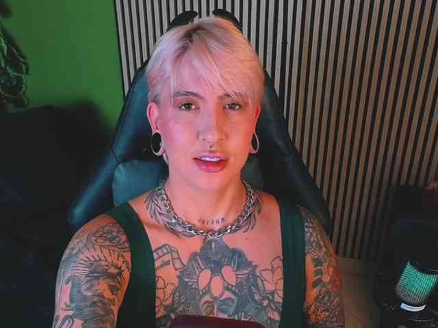 Amy-ink6969 webcam