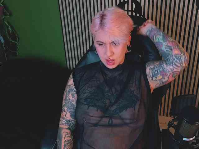 Amy-ink6969 webcam