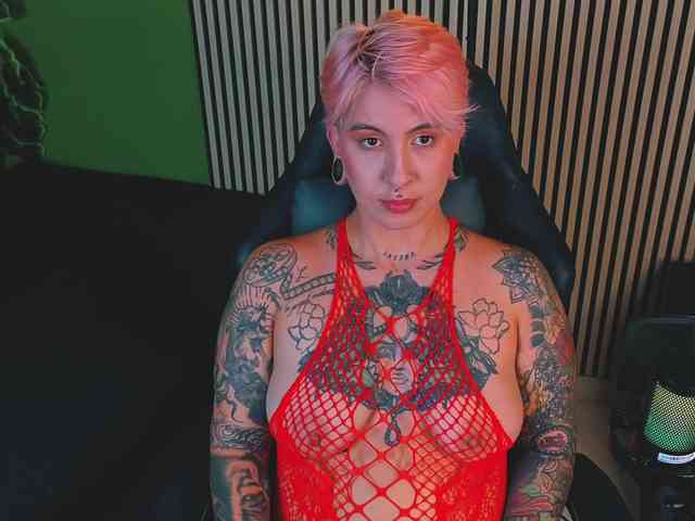 Amy-ink6969 webcam