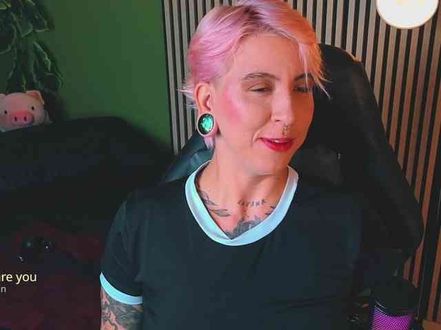 Amy-ink6969 webcam