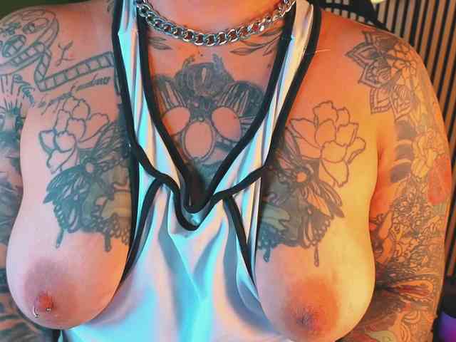 Amy-ink6969 webcam