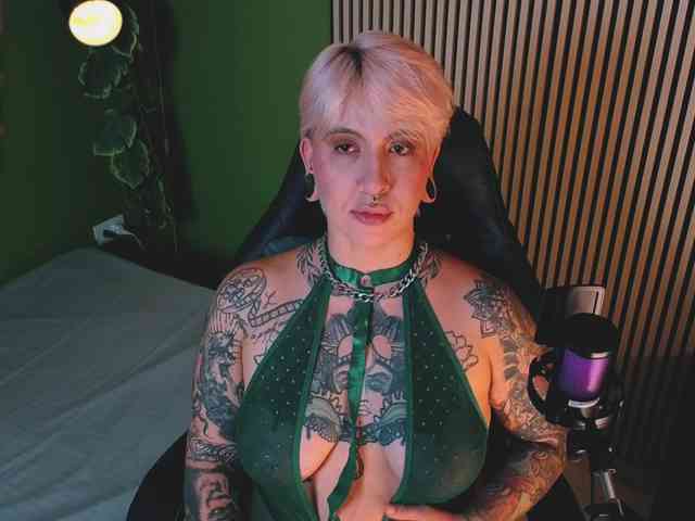 Amy-ink6969 webcam
