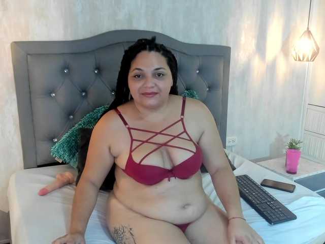 Daniela-skay's BongaCams show and profile