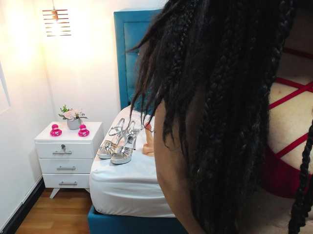 Daniela-skay's BongaCams show and profile