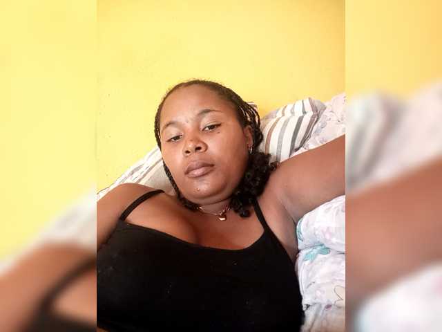 Soussa's BongaCams show and profile