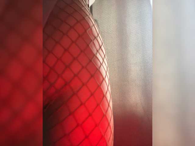 I-want-you7 – webcam model profile photo