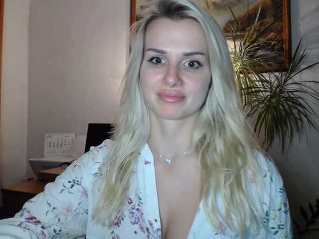 CorneliaSweet webcam