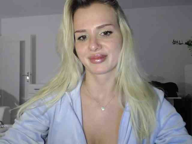 CorneliaSweet webcam