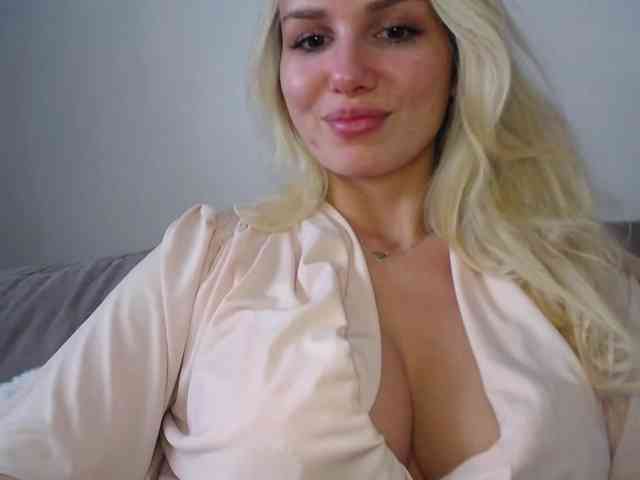 CorneliaSweet webcam