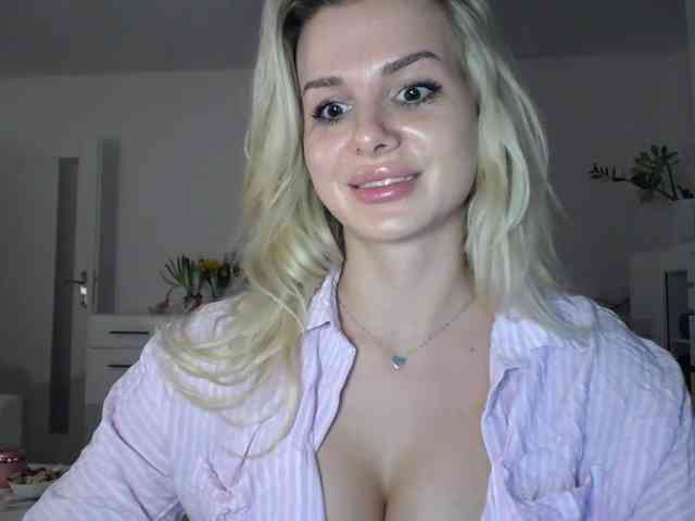 CorneliaSweet webcam