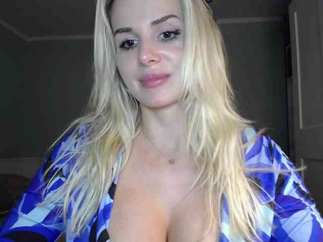 CorneliaSweet webcam