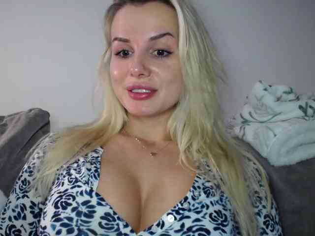 CorneliaSweet webcam