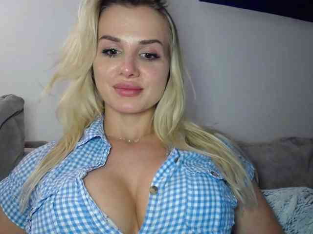 CorneliaSweet webcam