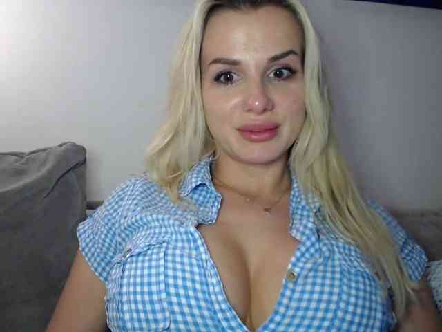 CorneliaSweet webcam