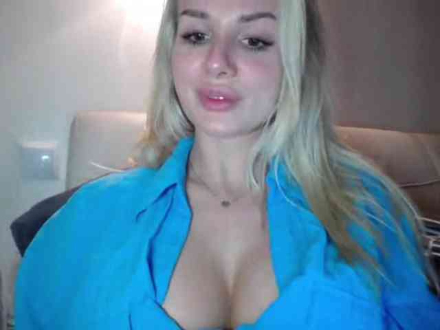 CorneliaSweet webcam