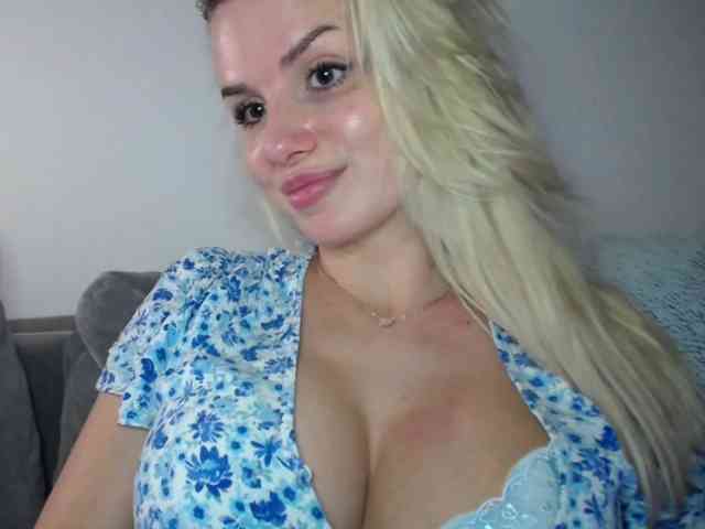 CorneliaSweet webcam