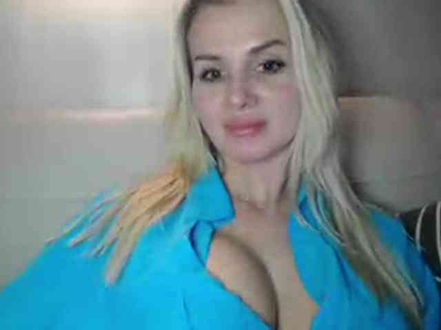 CorneliaSweet webcam