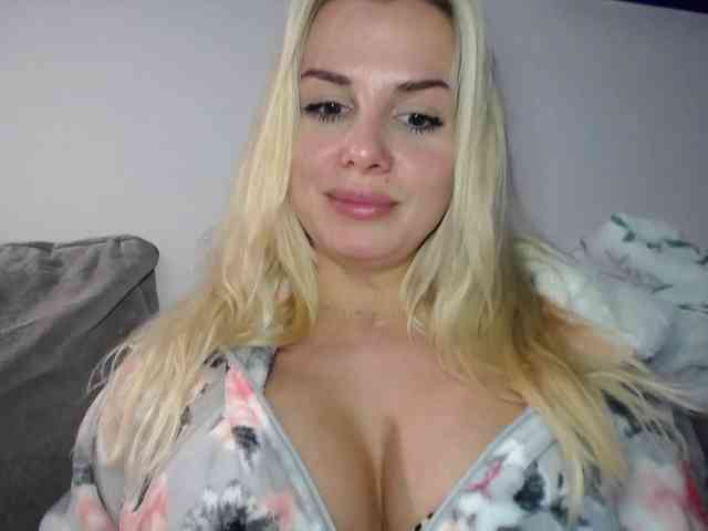 CorneliaSweet webcam