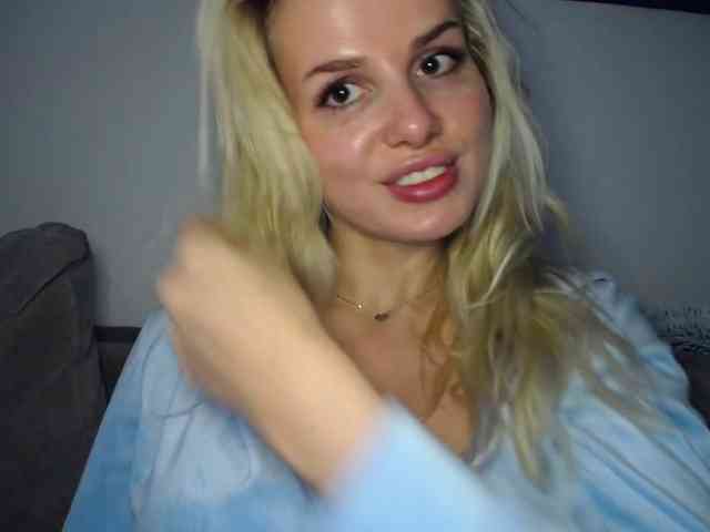 CorneliaSweet webcam