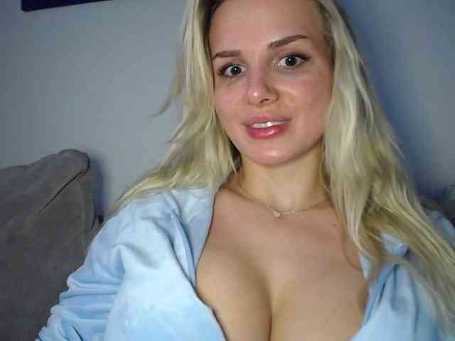 CorneliaSweet webcam