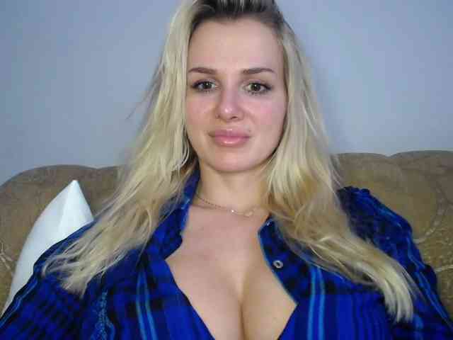 CorneliaSweet webcam