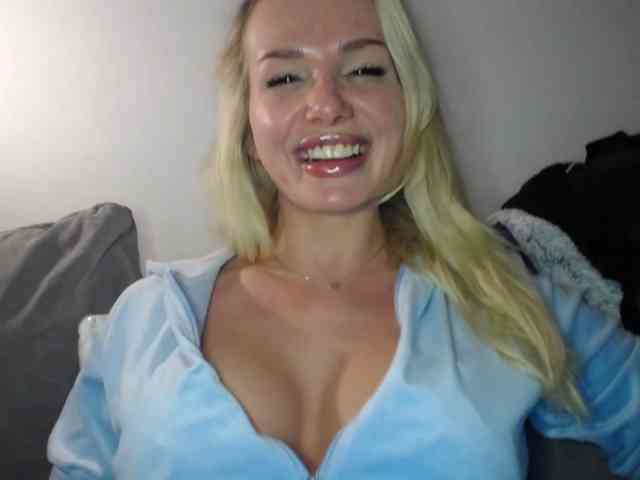 CorneliaSweet webcam