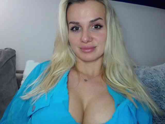 CorneliaSweet webcam